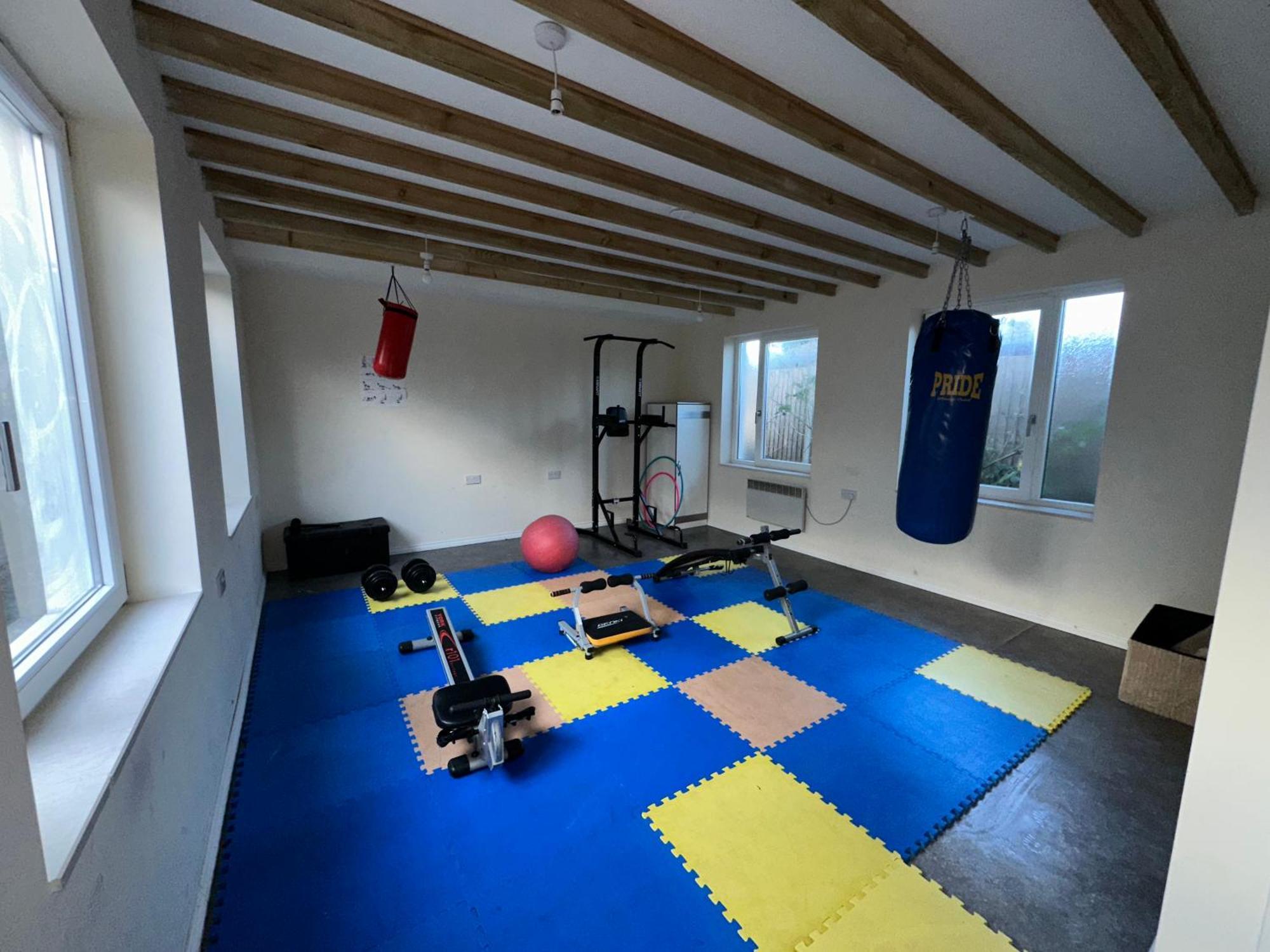 North London A Spacious 7 Bedroom House Accommodating Up To 18 People Complete With Own Gym And Table Tennis Bagian luar foto